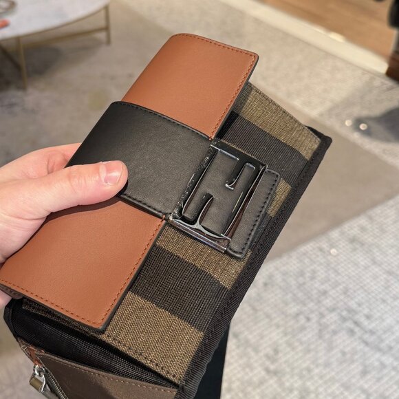 Fendi SS20 Forever Mixed Canvas Crossbody FF Baguette Belt Bag - Picture 13 of 16